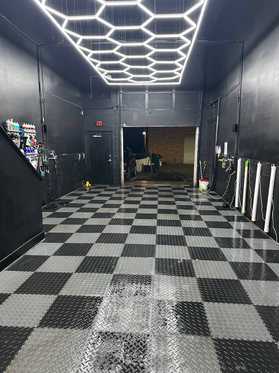 Garage 7 — detailing work in Philadelphia
